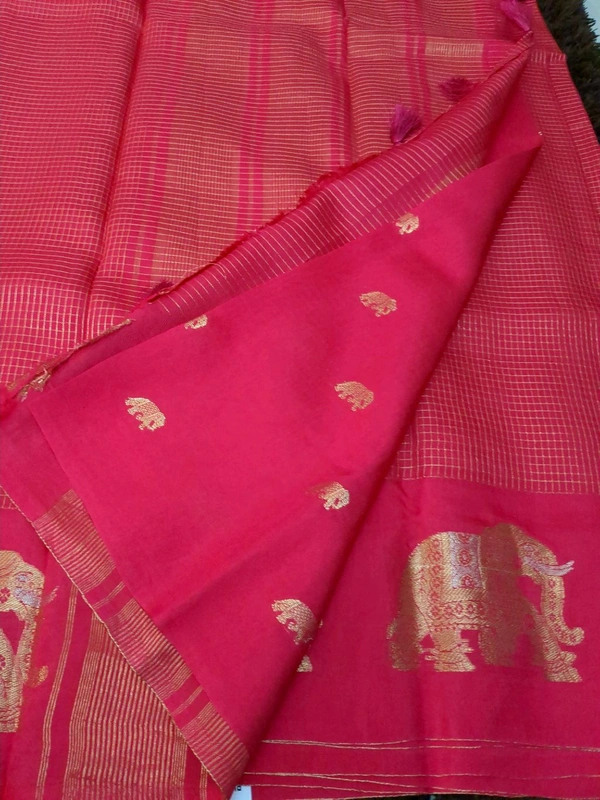 Kanchi Aarani Dola  - pink