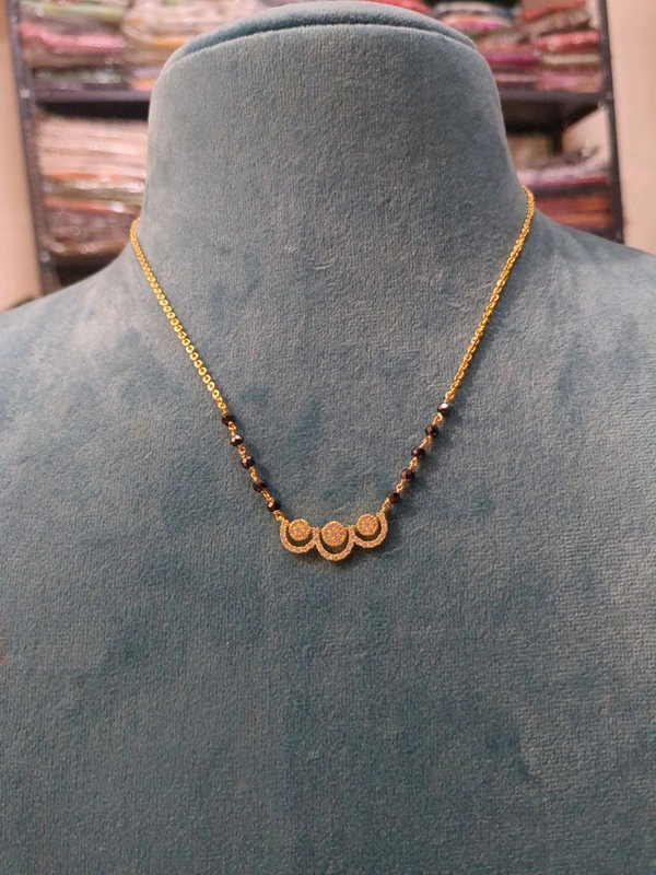 Black Diamonds With Simple Pendant  - White, Vz