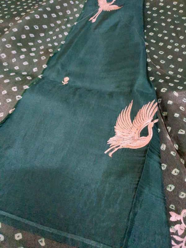 Pure Soft Tissue With Embroidery  - green