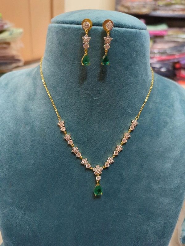 Elegant Diamond Copy  - Vz, green