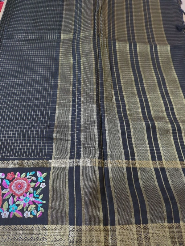 Pure Dola Checks Embroidery - Black