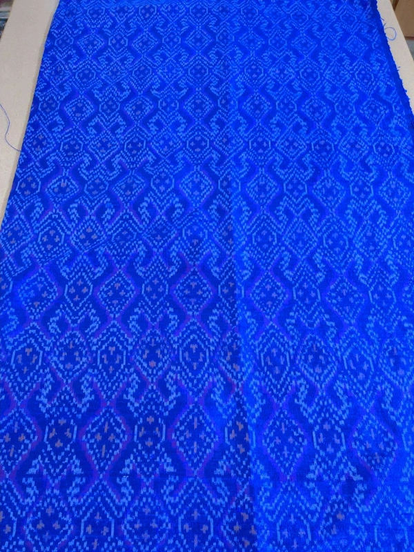 Pure Handloom Ikkat Raw Silk Fabric  Meter Ways - 1 Meter, Blue
