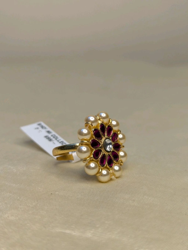 Jadua Kundan Finger Ring  - Vz