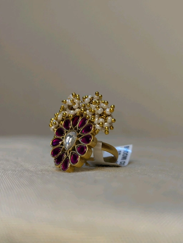Jadua Kundan Finger Ring  - Vz