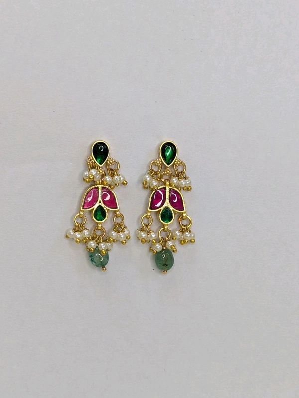 Simple Jadua Kundan Earrings  - Vz