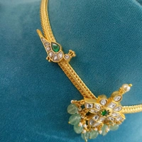 Jadau Kundan Naan Model - White