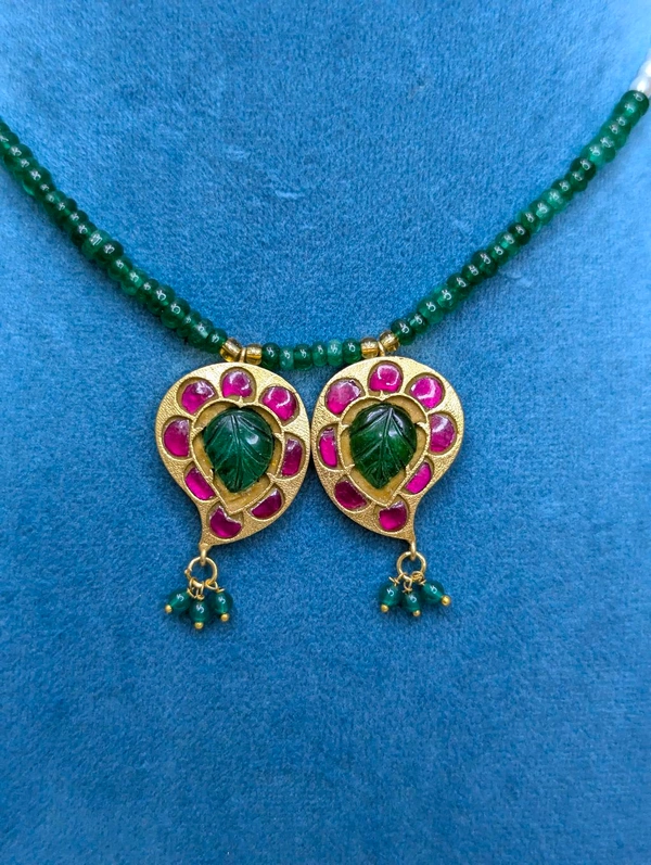 Trending Zadua Kundan Beads Set  - Vz