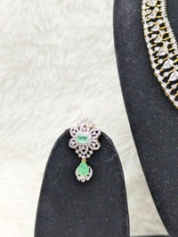 Premium Diamond Copy Neck Set - Vz, Snowy Mint