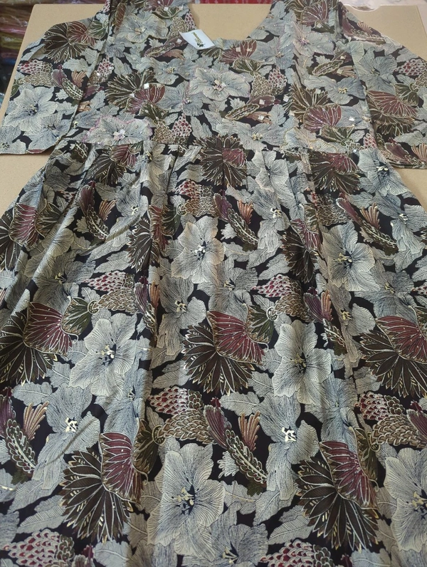 CAPSUE PRINT KURTI SET - Black, 38