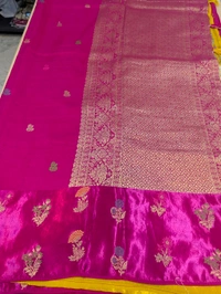 Pure Dola With Mushru Border  - pink