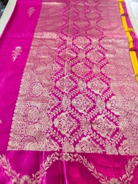 Pure Dola With Mushru Border  - pink
