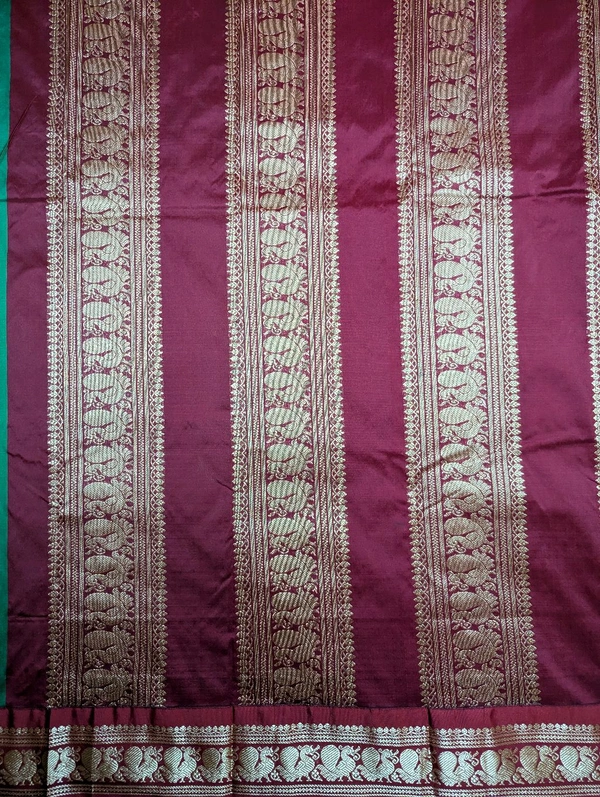 Soft Gadwal Pattu - dark green