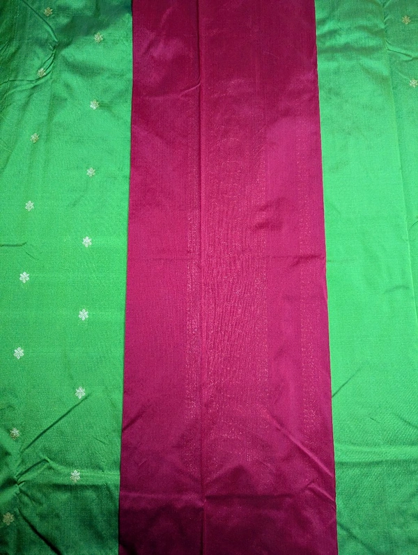 Soft Gadwal Pattu - Green