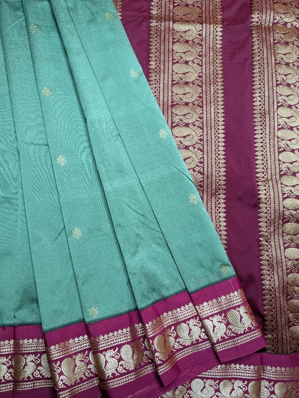 Soft Gadwal Pattu - Moss Green