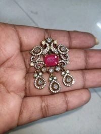 Victorian Pendant  - HD, Red