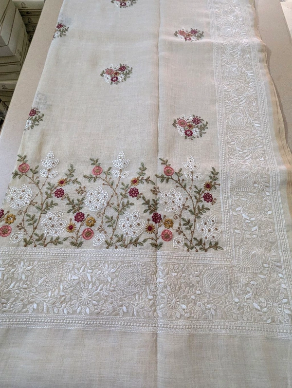 Designer Lenin With Embroidery  - Baja White 3, VZ