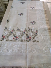 Designer Lenin With Embroidery  - Baja White 4, VZ