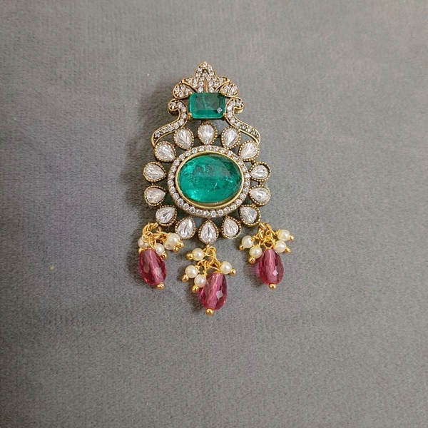 Victorian Pendant  - green