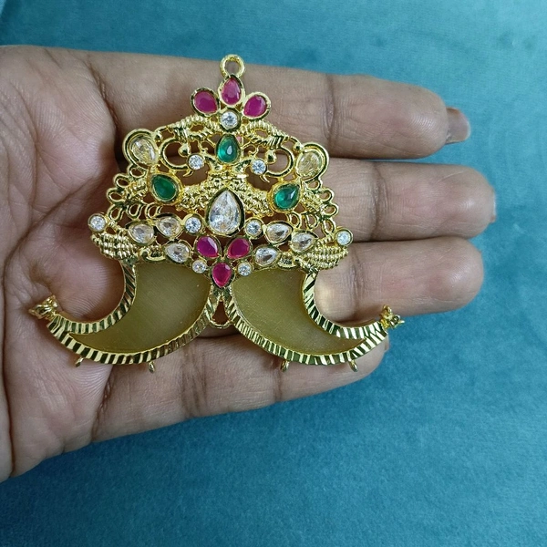 Puligoru Pendant  - green