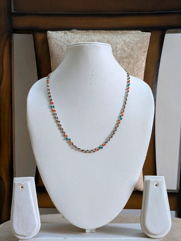 Real Emerald With Black Daimonds  - Vz