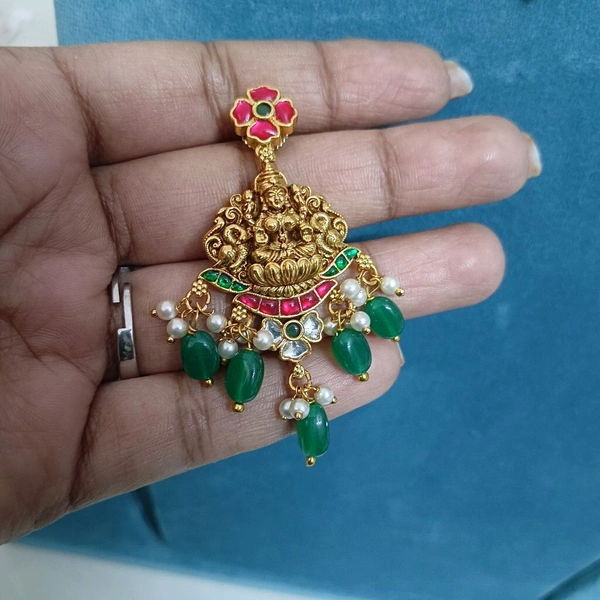 Jadua Kundan Choker With Real Beads