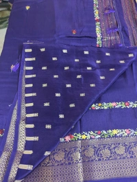 dola hand work - Electric Violet