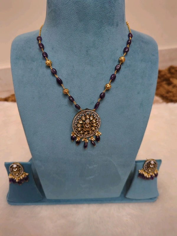 NECK SET WITH EAR RING - Tolopea