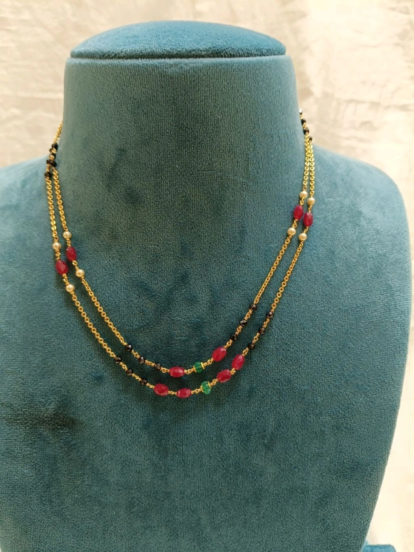 Black Beads 2 lines with Manulu - giveaway