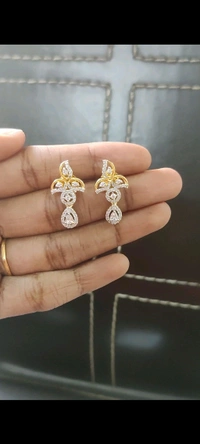 Diamond Replica With White Stones