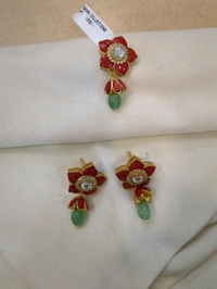 Coral Pendent Set - Red