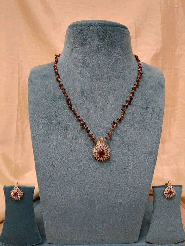 Uneven Rubys With Pendent Set