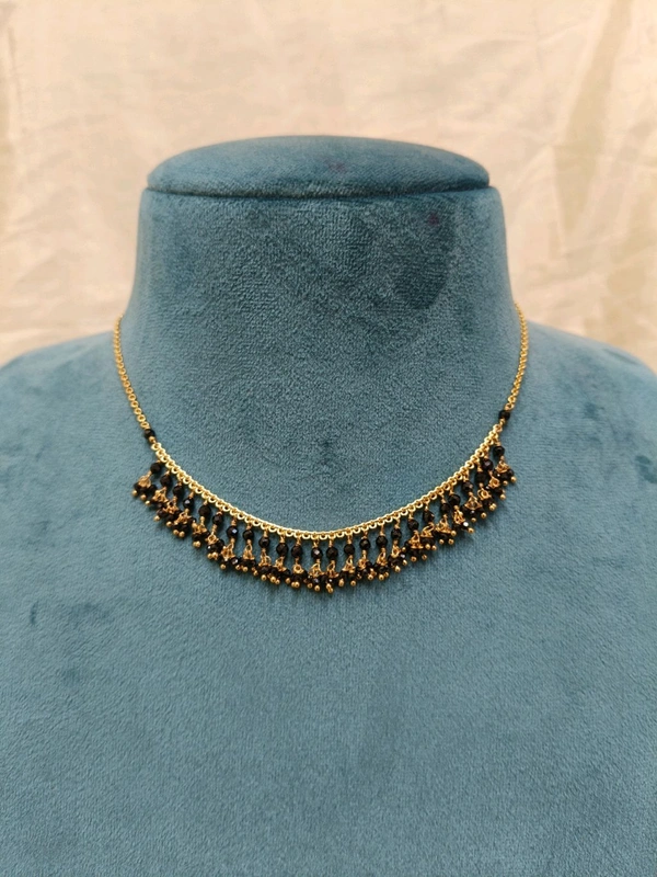 Black Diamonds With Sitara Beads - red, 15 Working Days, VZ