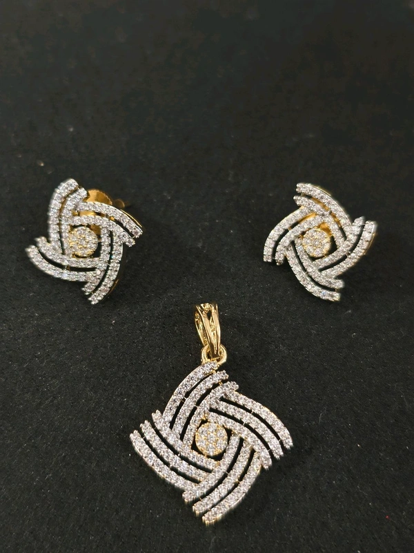 Diamond Replica Pendant With Eartops 