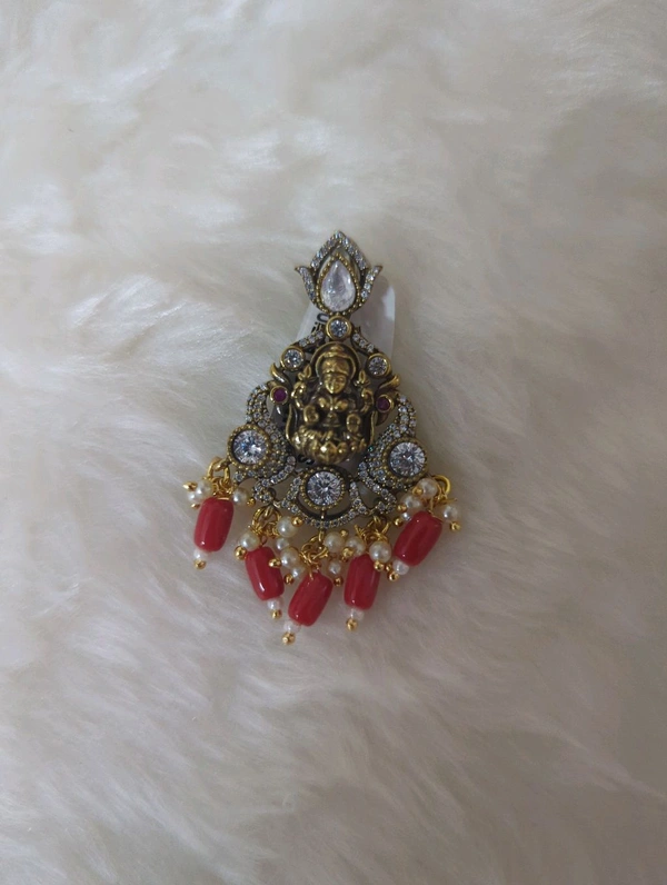 VICTORIAN PENDENT