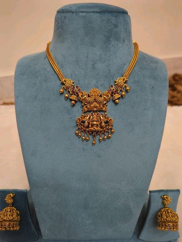 antique necklace