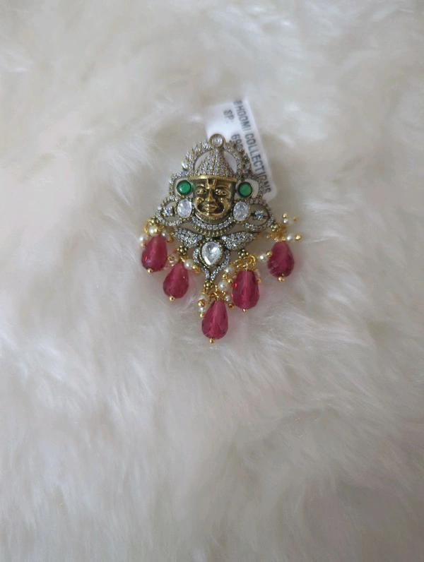 Victorian Pendent - Red