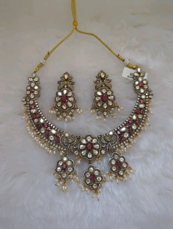 NECK SET WITH EAR RING - Red