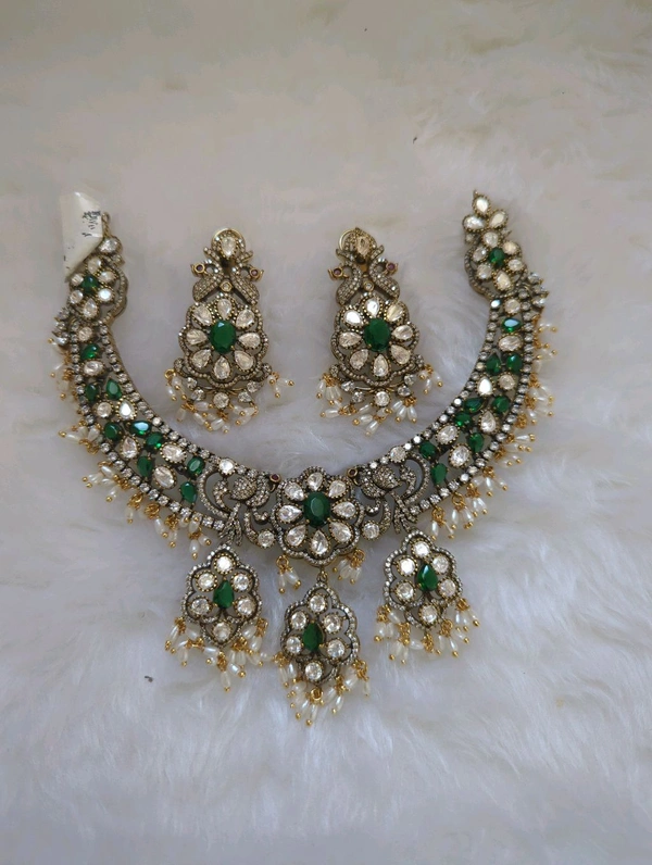 NECK SET WITH EAR RING - green