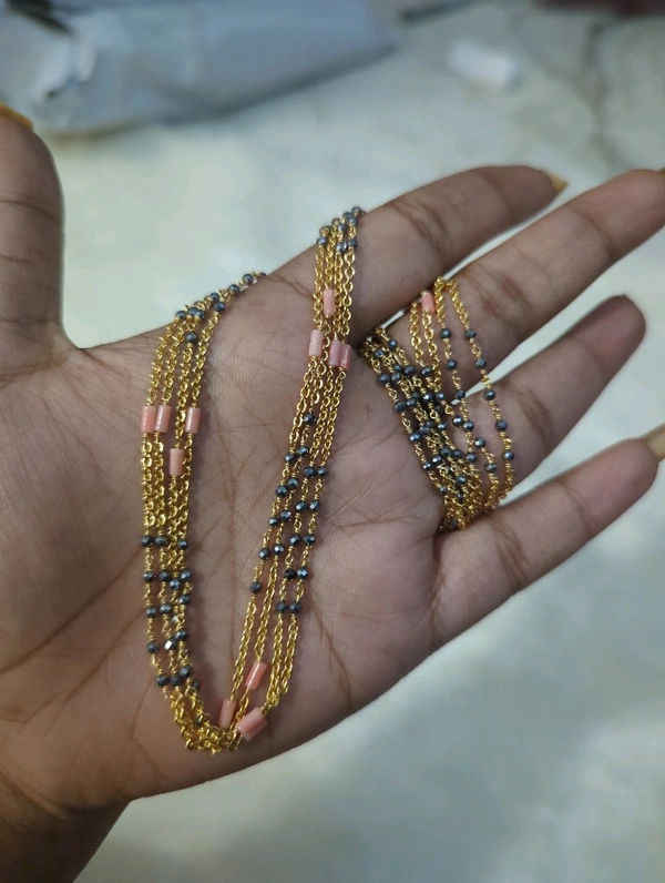 Black Diamonds Chain With Coral - VZ