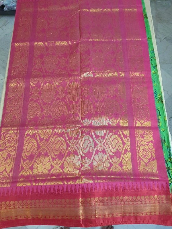 Pure Handloom Gadwal Cotton - green