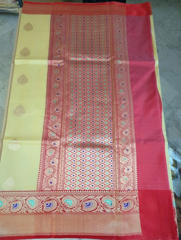 Pure Handloom Kora Satin Boardes - Cream
