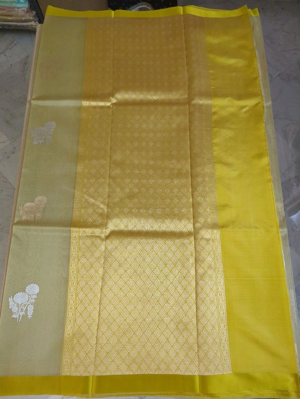 Pure Handloom Kora Satin Boardes - Salomie