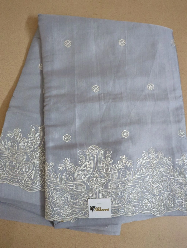 Satin Tusser - Silver Chalice