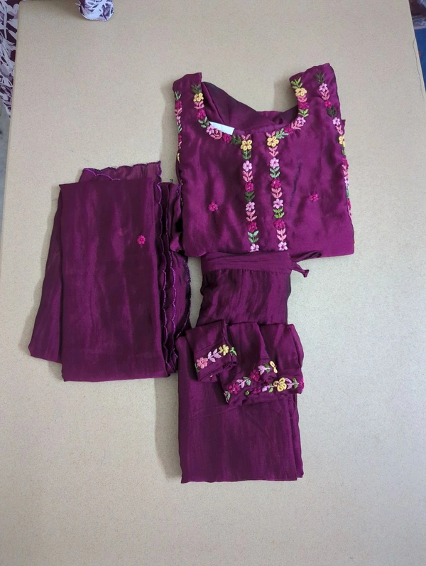 Muslin Chiffon Handwork - 44