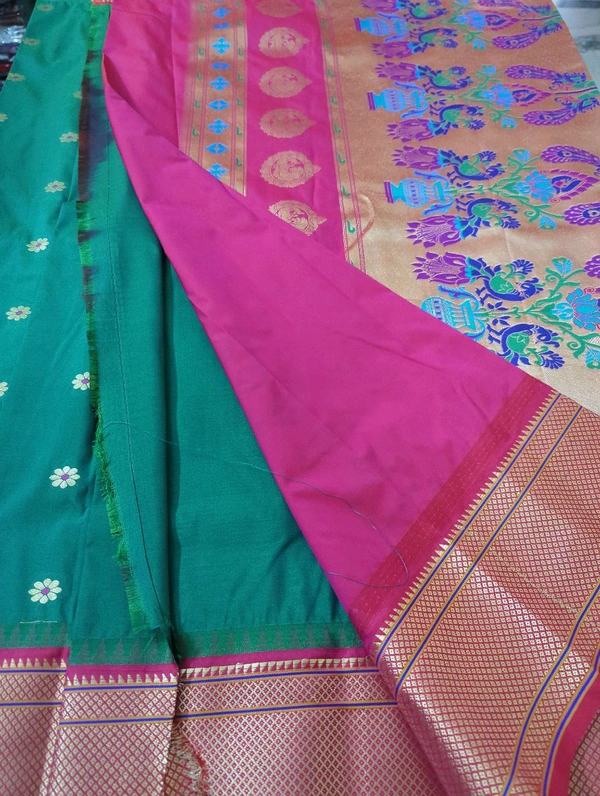 Narayanpet Pattu - green colour pink