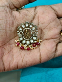 Victorian Pendant With Earrings