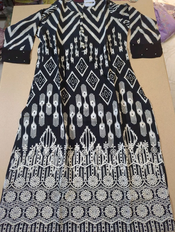 pure  muslin dress - 42