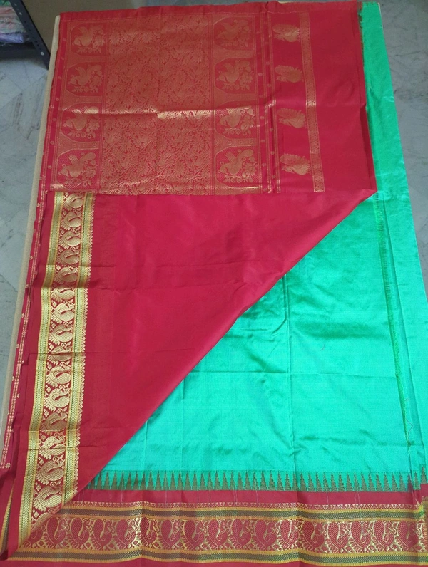 Pure Handloom Narayanpet Pattu - green