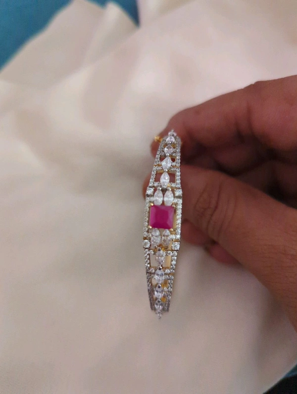 Gold Copy Bracelet - VZ