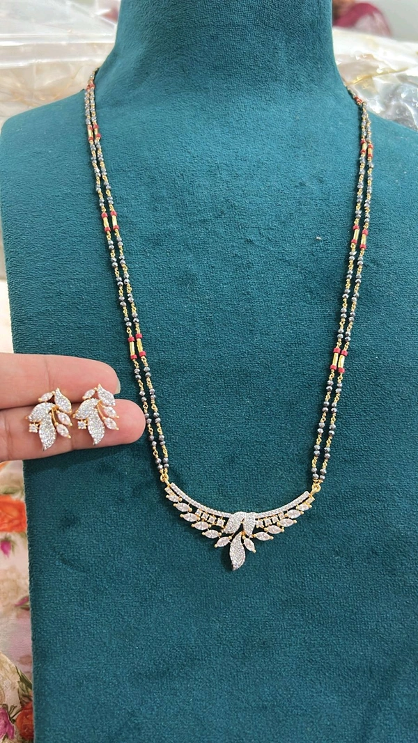 Diamond Replica Pendant Set - VZ